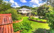 Misty Glen Cottage - Lismore Accommodation 4