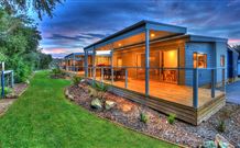 The Japanese Tea House - Lismore Accommodation 5