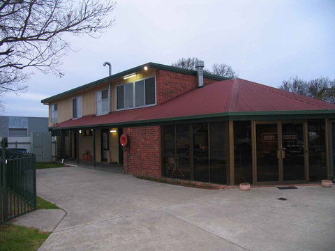 Albury-Wodonga YHA - Lismore Accommodation 1