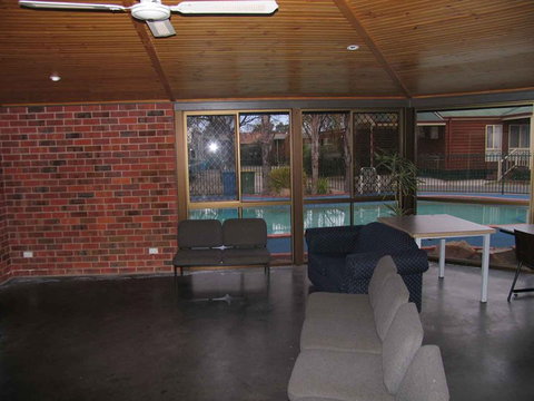 Albury-Wodonga YHA - Lismore Accommodation 6