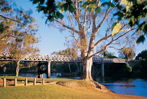 Albury-Wodonga YHA - Lismore Accommodation 9