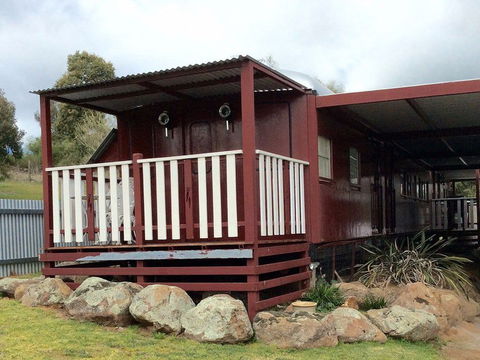 Junee Rail Carriage B And B - Lismore Accommodation 2