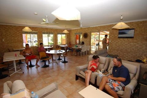 Lancelin YHA - Lismore Accommodation 7