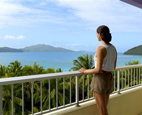 Hamilton Island Reef View Hotel - Lismore Accommodation 0