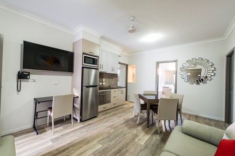 Athena Motel Apartments - Lismore Accommodation 8