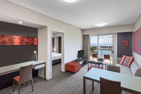 Adina Apartment Hotel Darwin Waterfront - Lismore Accommodation 4