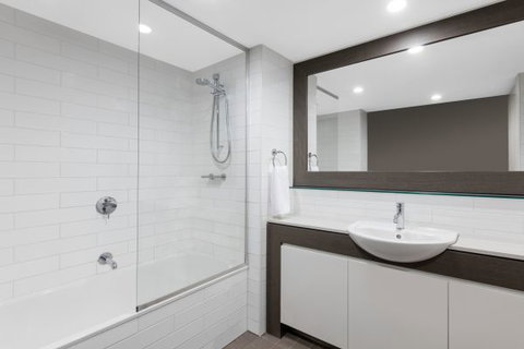 Adina Apartment Hotel Darwin Waterfront - Lismore Accommodation 8