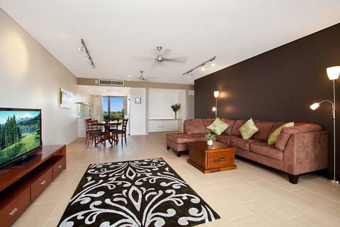 Akuna Waterfront - Lismore Accommodation 8