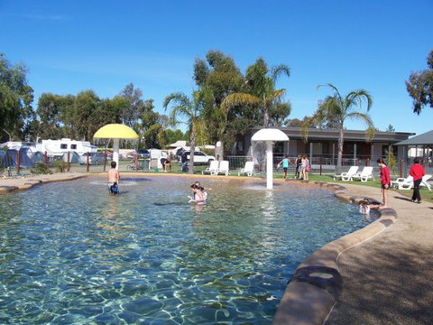 BIG4 Yarrawonga Mulwala Lakeside Holiday Park - Lismore Accommodation 1