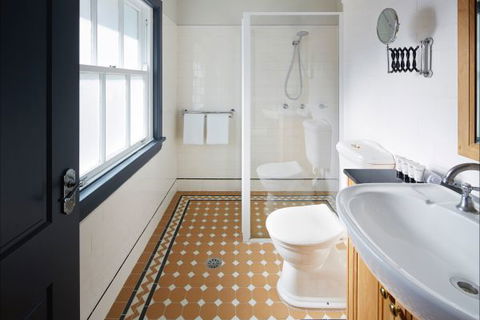 Brassey Hotel - Lismore Accommodation 4