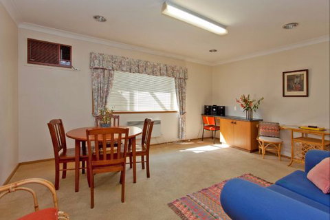 Relax On Regina - Lismore Accommodation 6