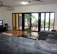 Darwin Deluxe Apartments - Lismore Accommodation