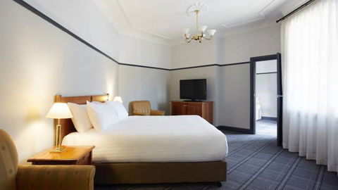 Brassey Hotel - Lismore Accommodation 0