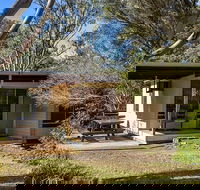 Capertee Cottage - Lismore Accommodation