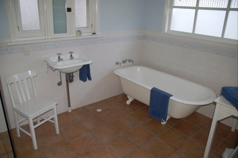 Bethany Reserve Cottage - Lismore Accommodation 6