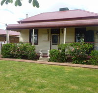 Country Cottages BB - Lismore Accommodation