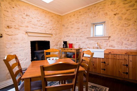 Lakeside Chapel Meningie - Lismore Accommodation 2