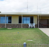 Family Tides - Lismore Accommodation