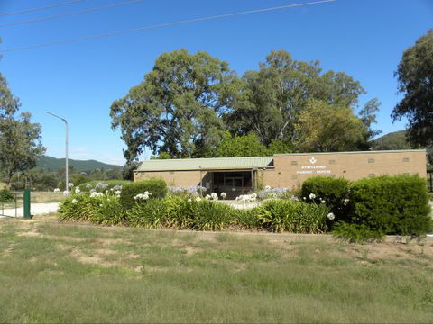 Myrtleford Masonic Units - Lismore Accommodation 7