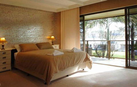 Trenberth House - Lismore Accommodation 1