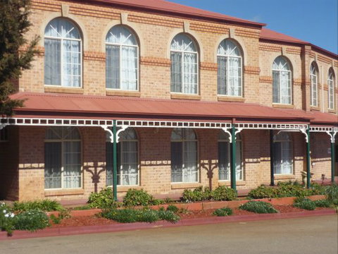 Heritage Motor Inn Goulburn - Lismore Accommodation 0