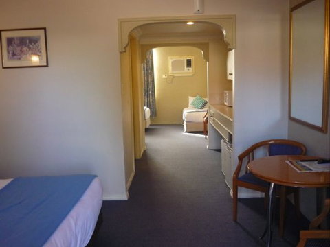 Heritage Motor Inn Goulburn - Lismore Accommodation 9