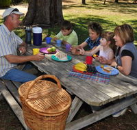 Naracoorte Caves Camping and Accomodation - Lismore Accommodation
