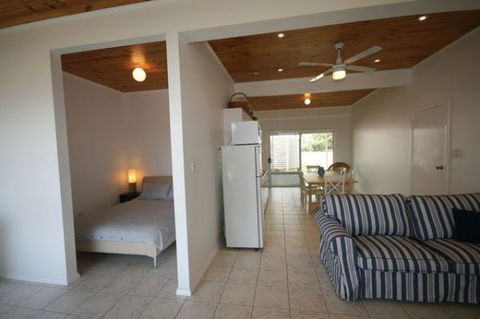 LJ Hooker Goolwa Holiday Rentals - 42 Underwood Avenue, Goolwa Beach - Lismore Accommodation 7
