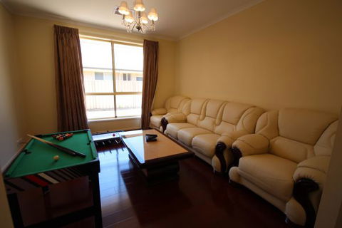 LJ Hooker Goolwa Holiday Rentals - 42 Underwood Avenue, Goolwa Beach - Lismore Accommodation 17