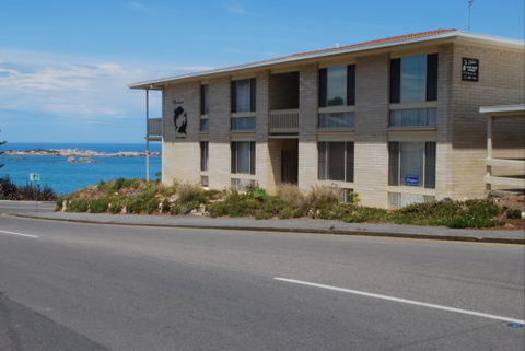 10 Calypso At Port Elliot - Lismore Accommodation 0