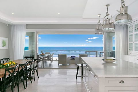 Oceans 74 - An Elite Holiday Home - Lismore Accommodation 9