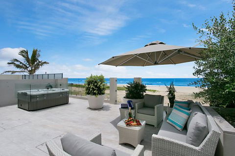 Oceans 74 - An Elite Holiday Home - Lismore Accommodation 10
