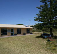 LJ Hooker Goolwa Holiday Rentals - 15 Eaton Avenue Goolwa Beach - Lismore Accommodation