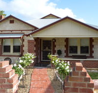 Two Cow Cottage Bed and Breakfast - Lismore Accommodation
