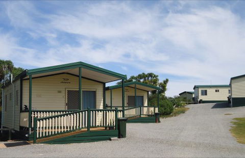 Elliston Waterloo Bay Tourist Park - Lismore Accommodation 4