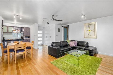 Mount Gambier Accommodation - Lismore Accommodation 2