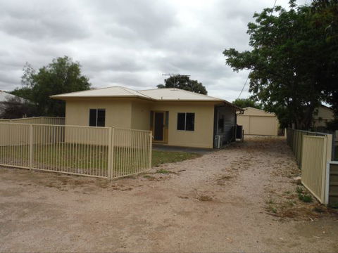 The Shack - Lismore Accommodation 2