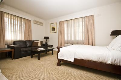 Quality Inn Country Plaza Queanbeyan - Lismore Accommodation 2