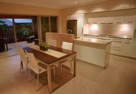 Captains By The Bay - Lismore Accommodation 1