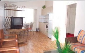 Wollongong Surf Leisure Resort - Lismore Accommodation 1