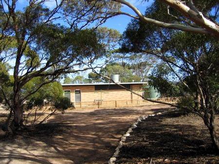 Harbour View Caravan Park - Lismore Accommodation 3