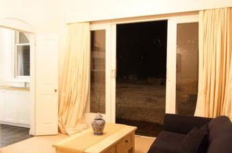 Amberley House - Lismore Accommodation 1