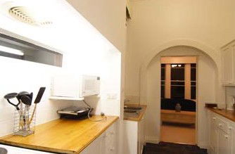 Amberley House - Lismore Accommodation 4