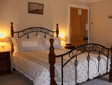 Cambridge House - Lismore Accommodation 1