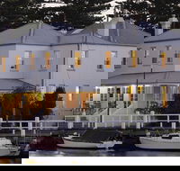 Oscars Waterfront Boutique Hotel - Lismore Accommodation