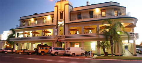 Renmark Hotel/Motel & Function Centre - Lismore Accommodation 3