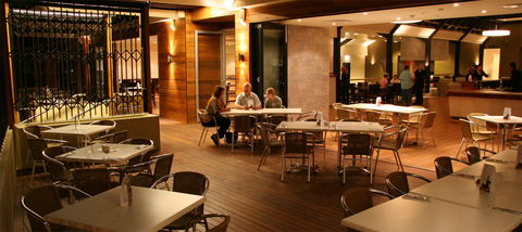 Renmark Hotel/Motel & Function Centre - Lismore Accommodation 6