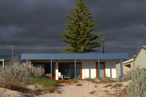 Shackago - Lismore Accommodation 0
