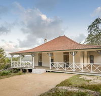 Hilltop Cottage - Lismore Accommodation