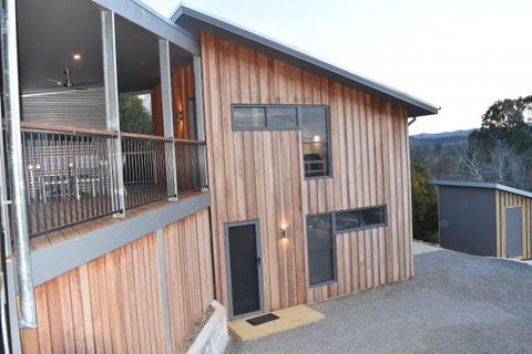 Studio Venti Sette - Lismore Accommodation 10